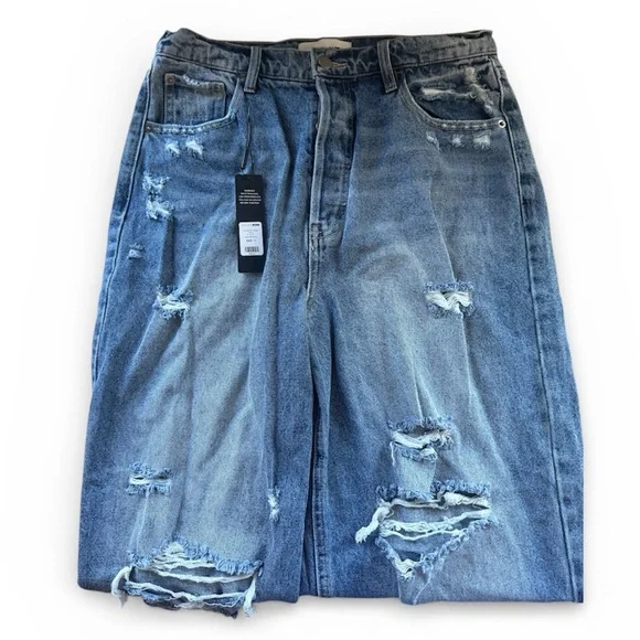 Fashion Nova Jeans - Picture 4 of 8